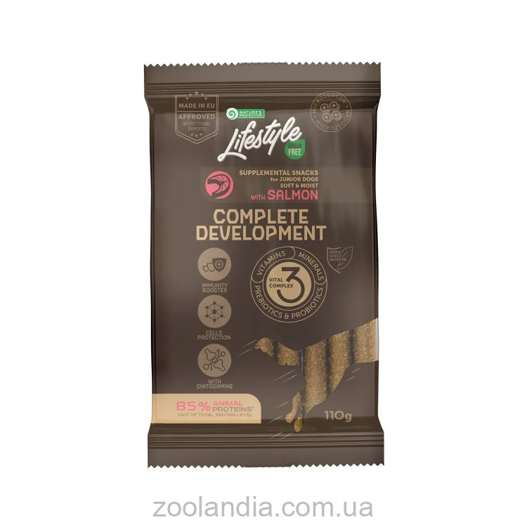 Nature's Protection Lifestyle Grain Free Salmon Complete development Беззерновые лакомства для юниоров с лососем
